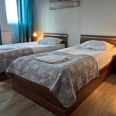 M&A Guest Rooms วอมซา ภายนอก รูปภาพ