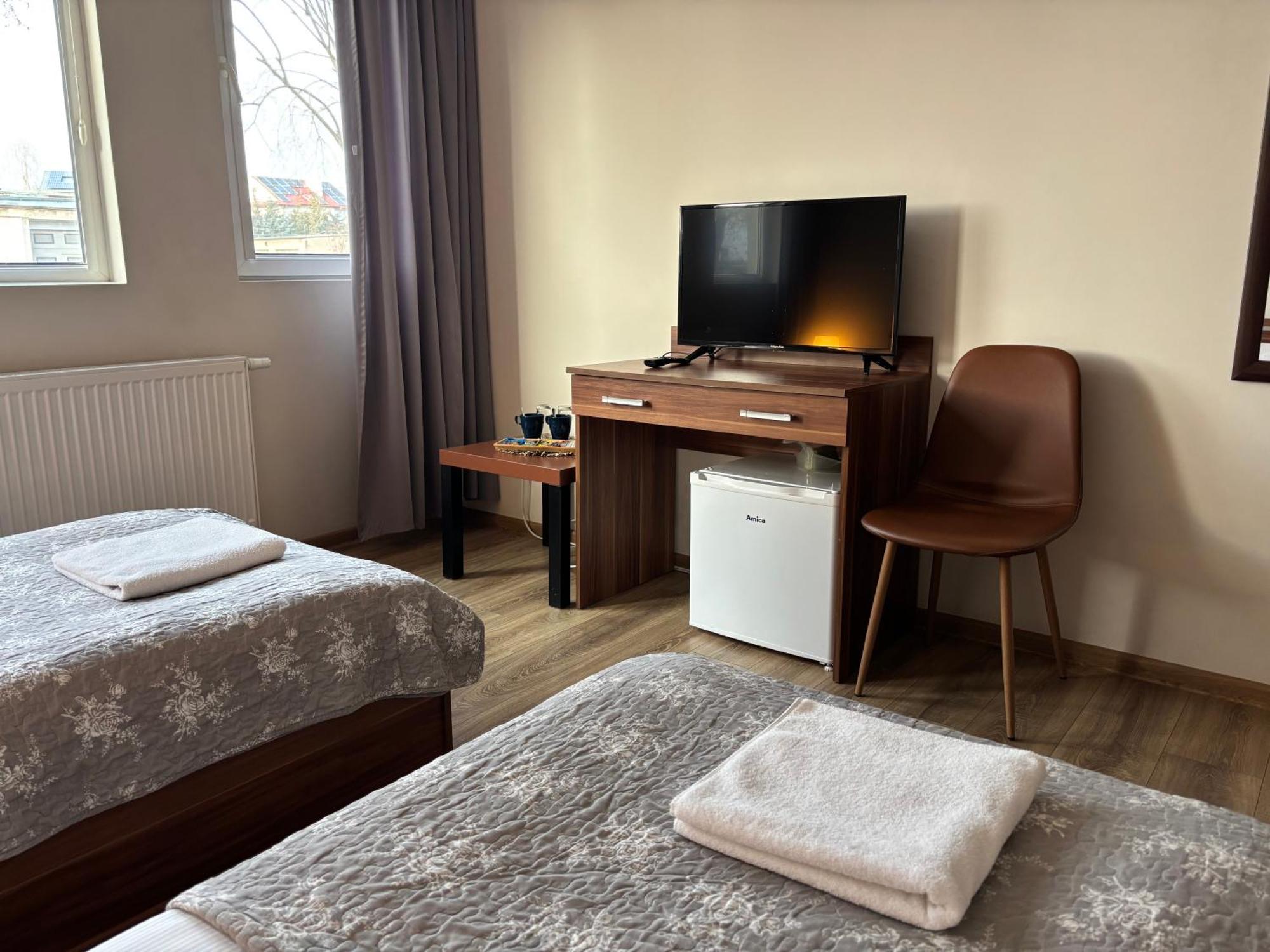 M&A Guest Rooms วอมซา ภายนอก รูปภาพ